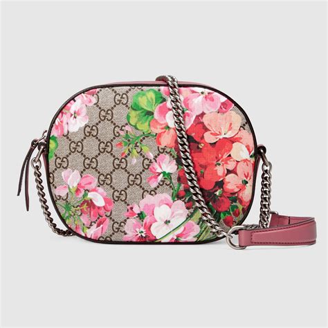 mini bag gucci blooms|Gucci gg blooms handbags.